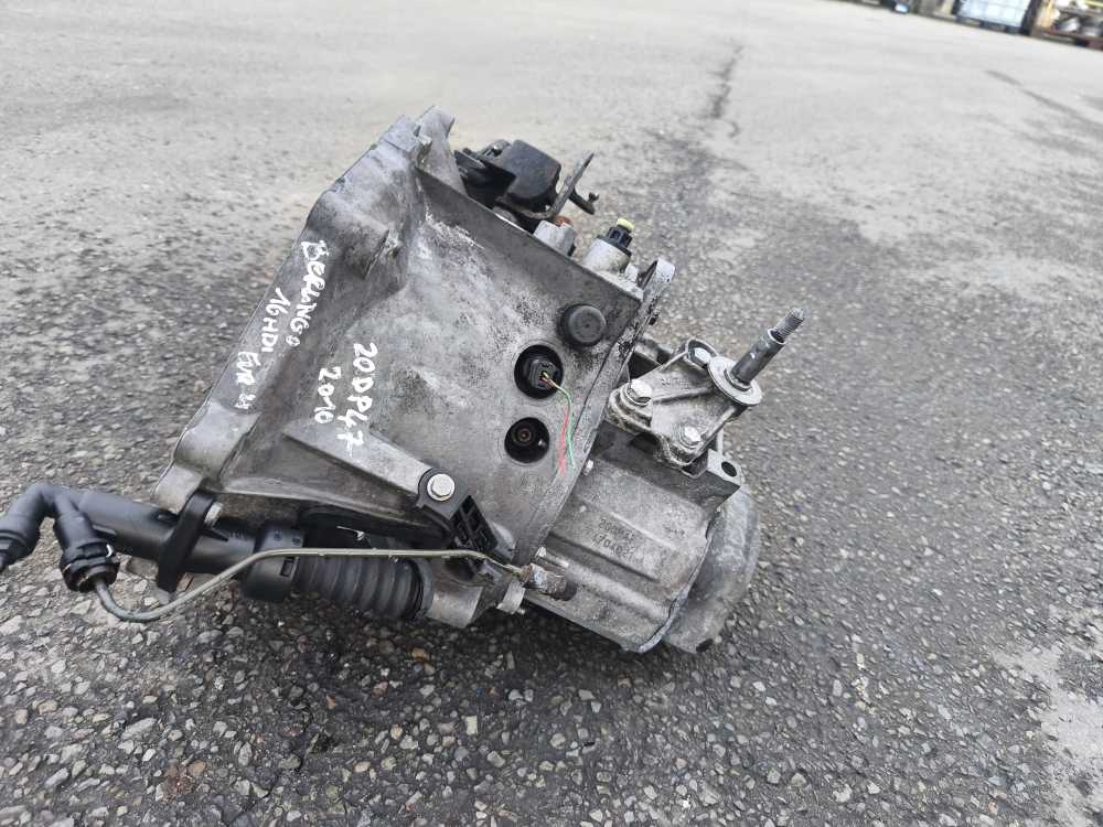 BOITE DE VITESSE MANUEL CITROEN/PEUGEOT 1.6HDI ( 5-VITESSES ) - Vue 5